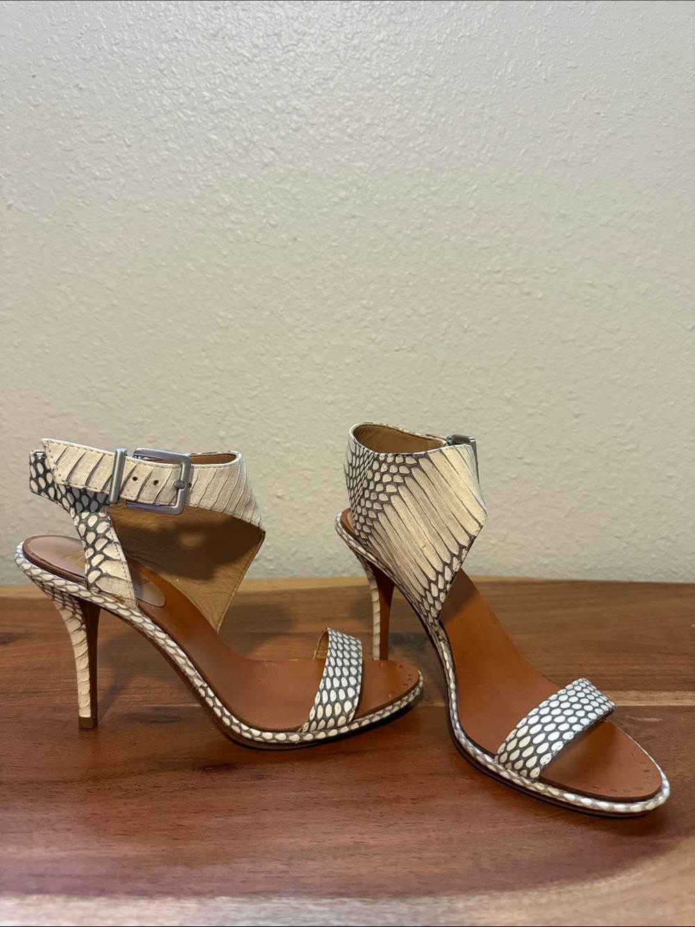 Vero Cuoio White Snake-Print Ankle Strap Stiletto Sandals